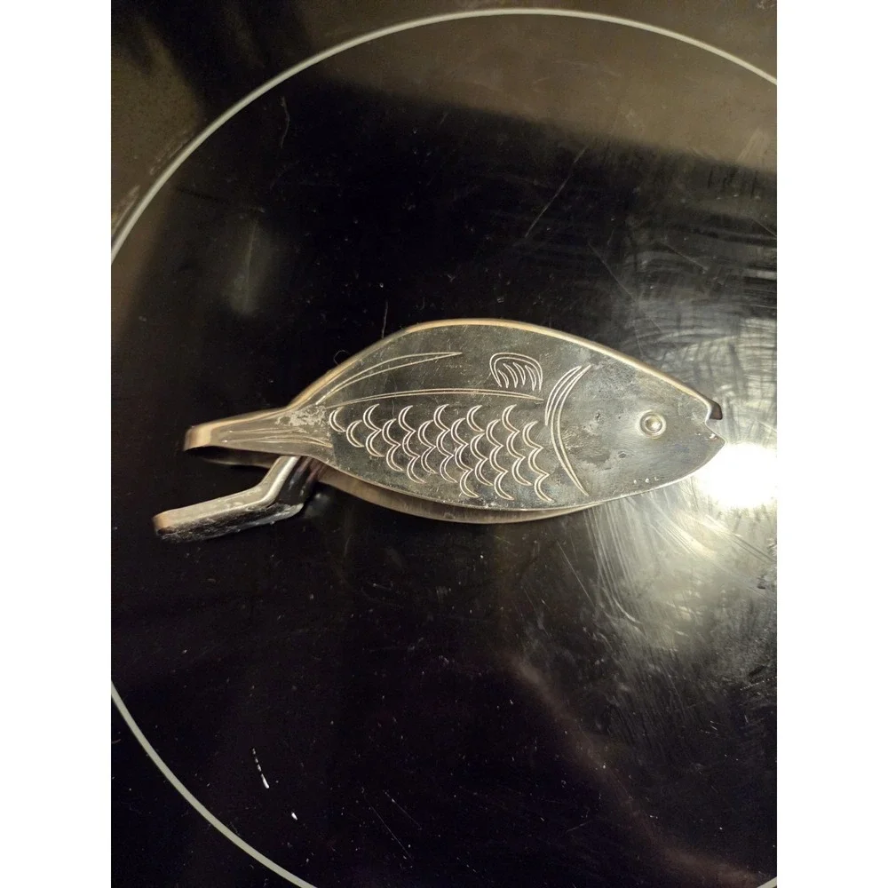 Stainless Steel Fish Shaped Citrus Squeezer